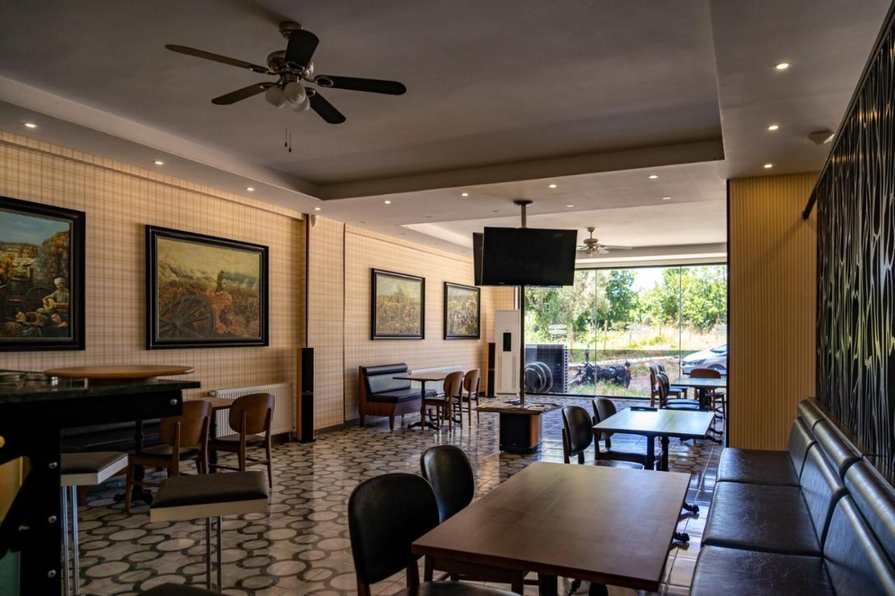 צ'נקלה Maidos Suites מראה חיצוני תמונה